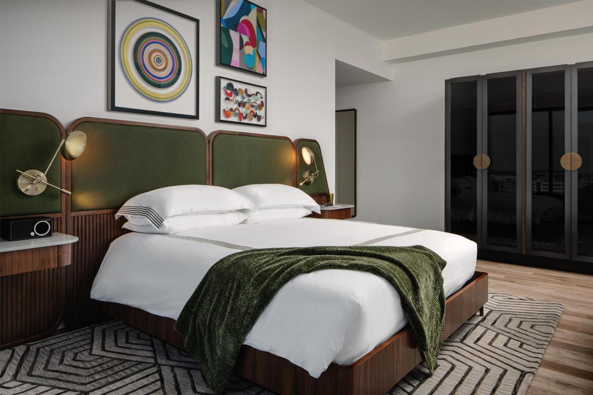 Thompson Houston, By Hyatt Hotel Exterior foto